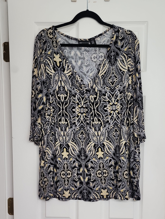 Jones New York Tops - Jones New York Black and Cream Paisley V-Neck Tunic